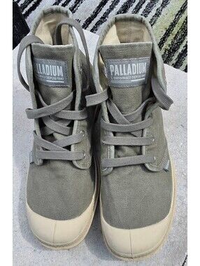 Palladium Women's High-Top Canvas Boots Size 7.5